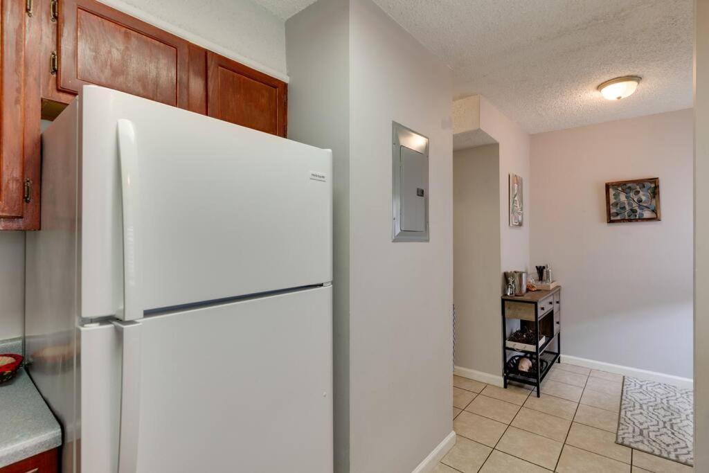 Lovely 2 Bdr Condo With Balcony 2M To Broadway Nashville Exterior foto